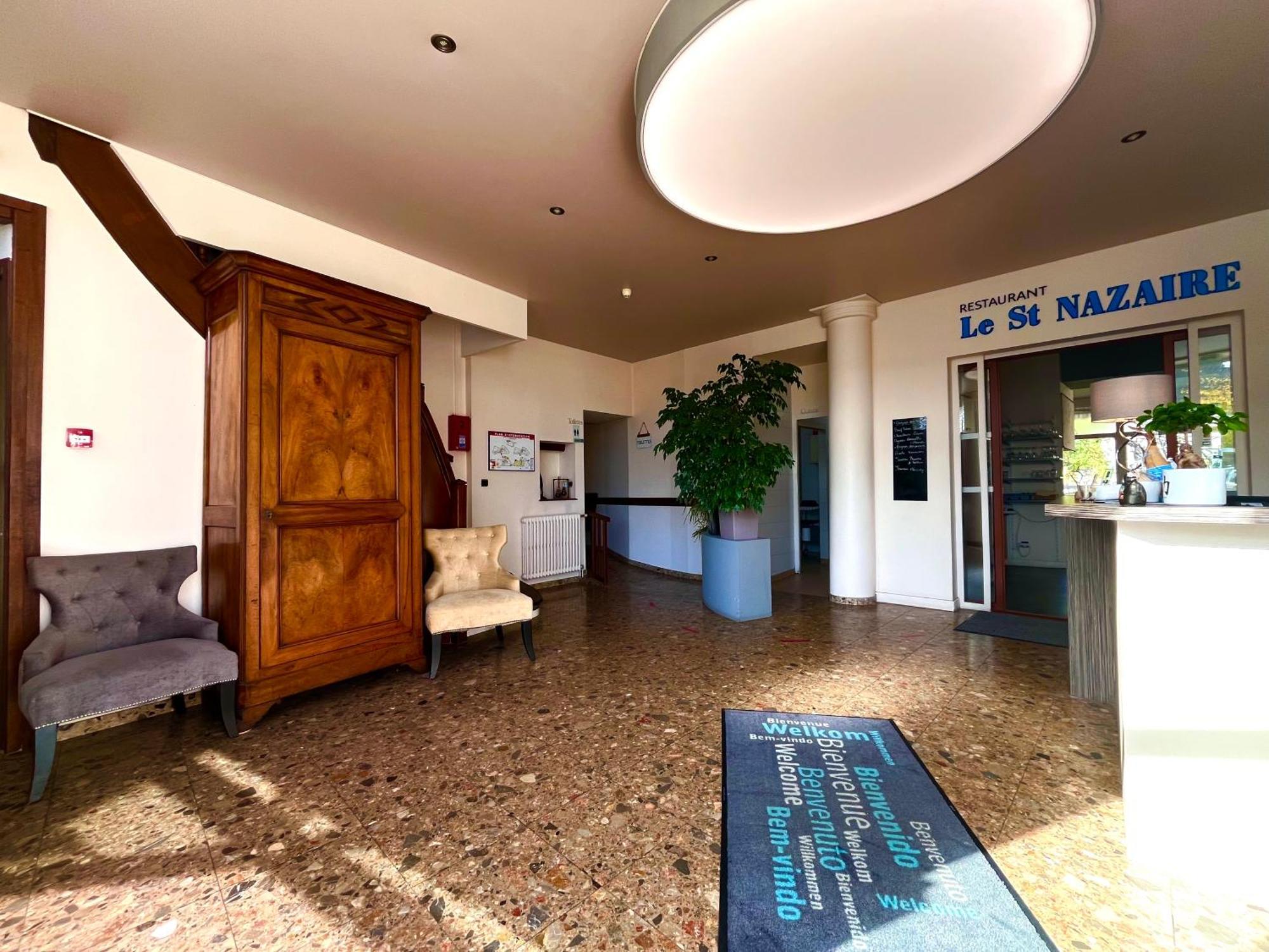 Hotel Restaurant Le Saint Nazaire Exterior photo